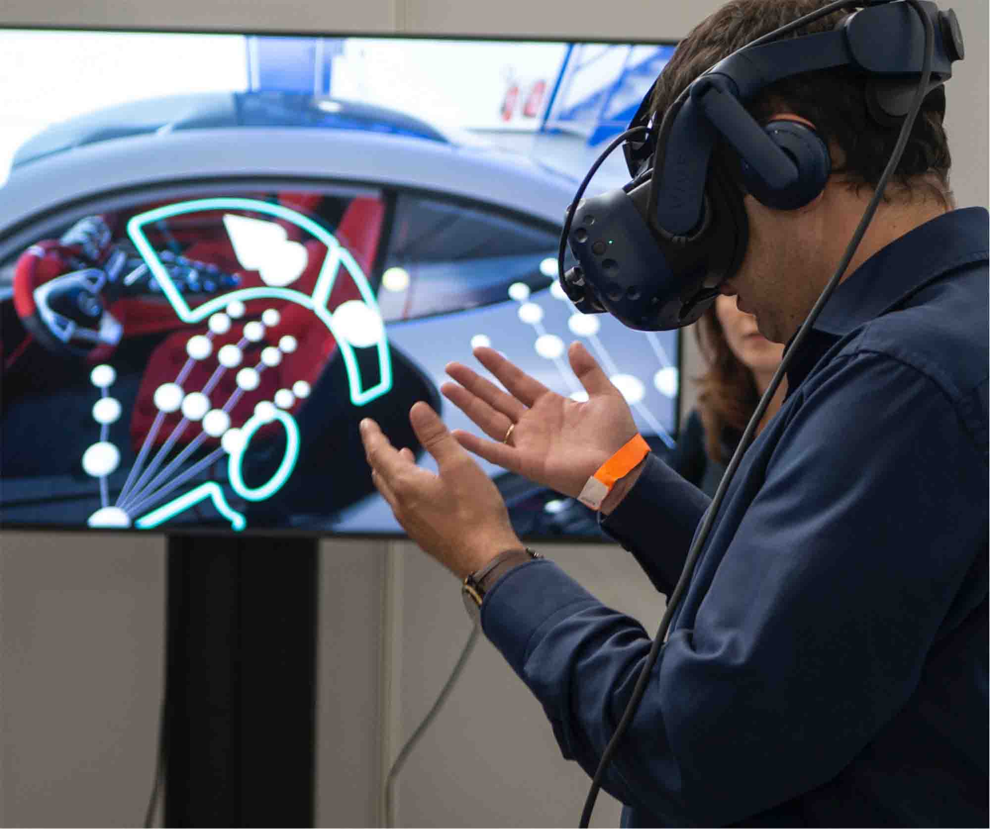 Building Incredible Mobile Experiences by Combining AR and AI